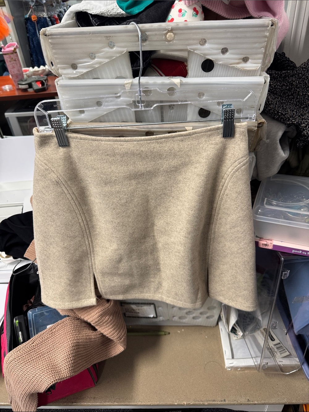 Exlura skirt small // 101809